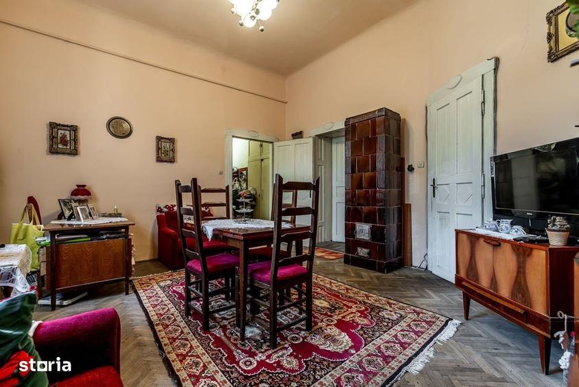 Apartament cu 4 camere si terasa si curte proprie, langa primarie - 8