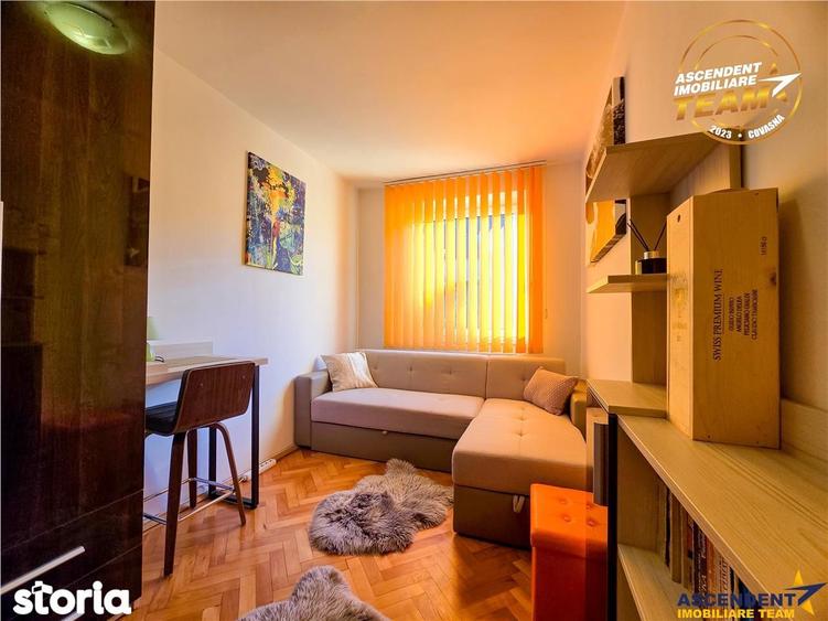 Apartament cu 3 camere, mobilat în Simeria