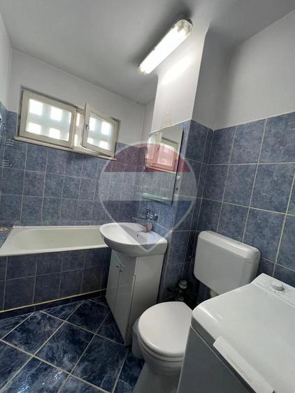 Apartament cu 2 camere semidecomandat în Cina