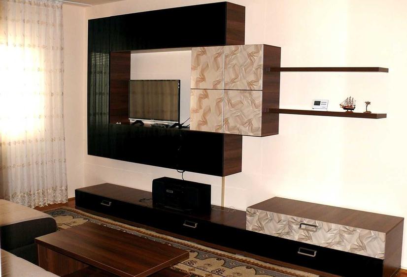 Apartament cu 2 camere decomandat în Micălaca