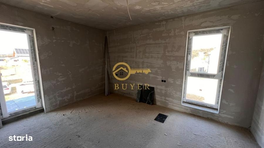 Casă cu 4 camere cu Teren 400 Mp în Central