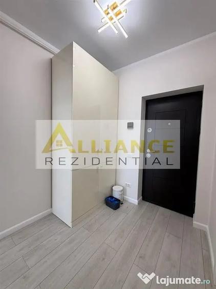 Garsonieră decomandată în Central