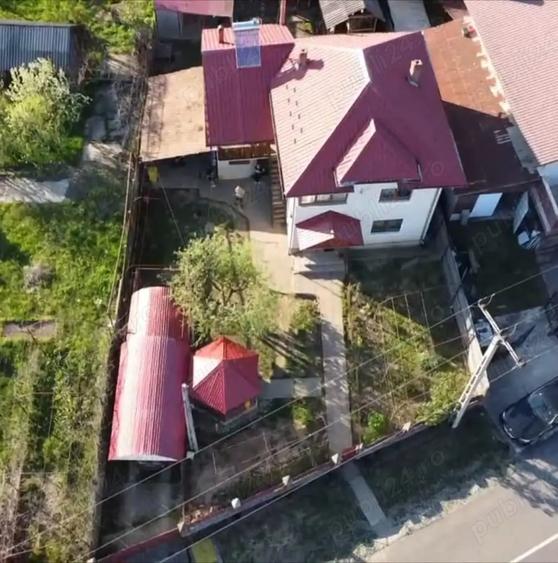 Casă cu Teren 4600 Mp în Budieni