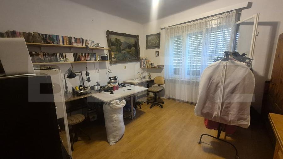 Casă individuală cu 4 camere cu Canalizare în Cloșca
