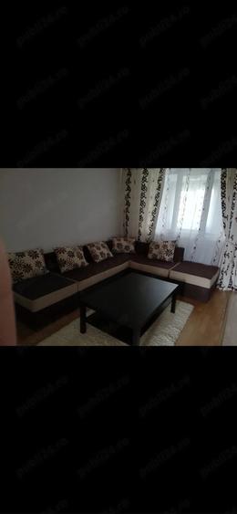 Apartament cu 3 camere decomandat în Glina