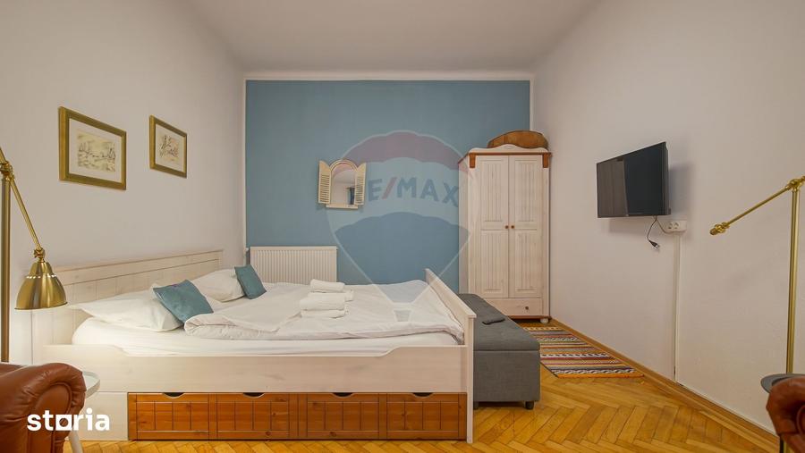 Apartament cu 3 camere în Centrul Istoric
