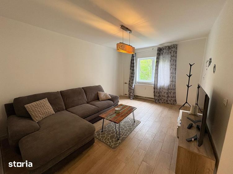Apartament cu 2 camere decomandat, mobilat în Văcăresti