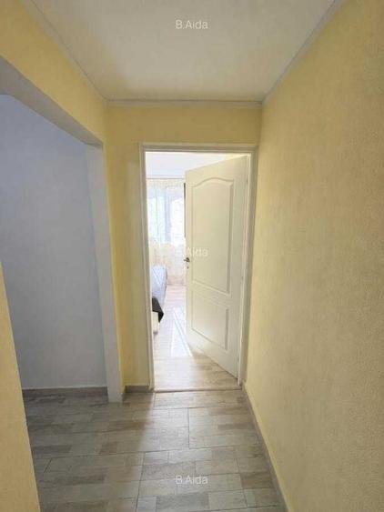 Vand apartament renovat 2 camere - 4