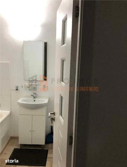 Garsonieră decomandată în Unirii Nord
