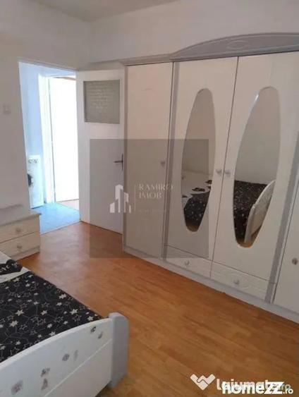 Apartament cu 2 camere decomandat în Giurgiului
