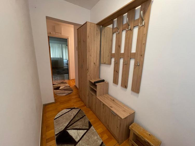 Apartament cu 2 camere decomandat, mobilat în Drumul Taberei