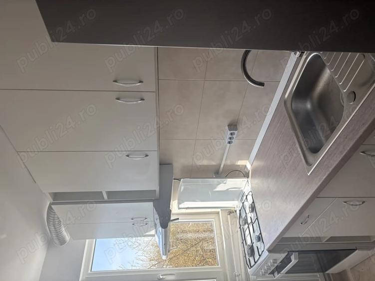 Apartament cu 2 camere nedecomandat în 14 Mai