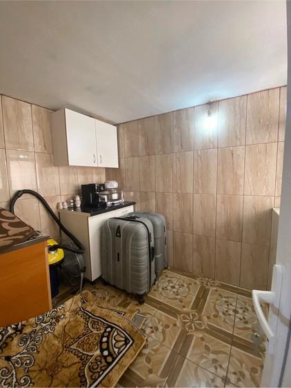 Casă cu 6 camere cu Teren 1273 Mp în Lița