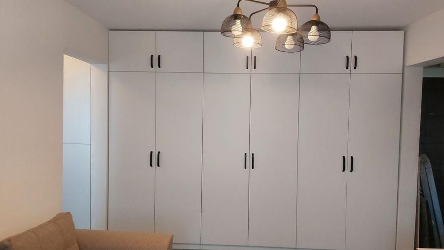 Apartament 2 camere renovat - de inchiriat - zona C. Brincoveanu - 2