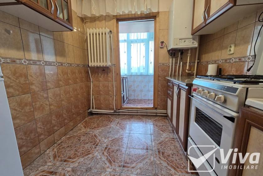 Apartament cu 2 camere decomandat în Nicolina
