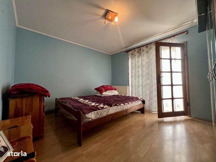 Apartament cu 3 camere decomandat în Bucovina