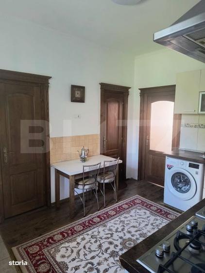 Casă cu 4 camere în Central