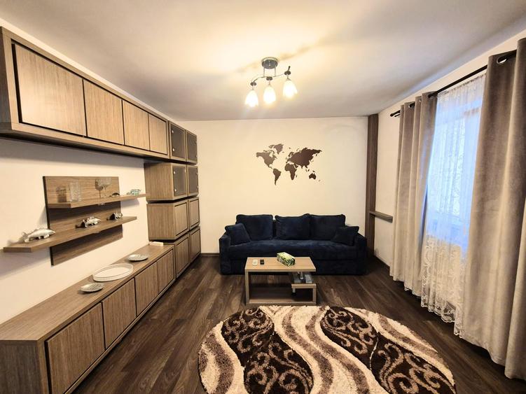Apartament cu 2 camere semidecomandat în Central