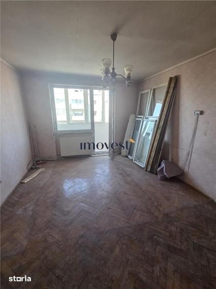 Apartament cu 2 camere semidecomandat în Micro 17