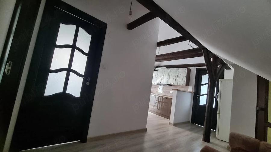 Apartament cu 2 camere semidecomandat în Central