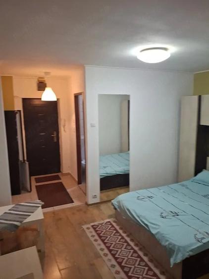 Garsonieră semidecomandată în Rahova