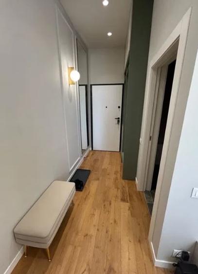 Apartament cu 4 camere decomandat, mobilat în 13 Septembrie