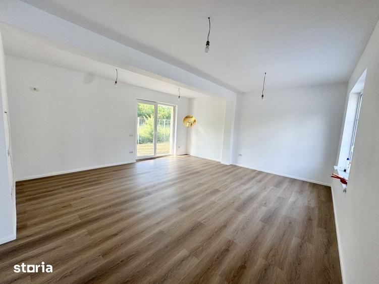 Casă cu 4 camere cu Teren 300 Mp în Nord