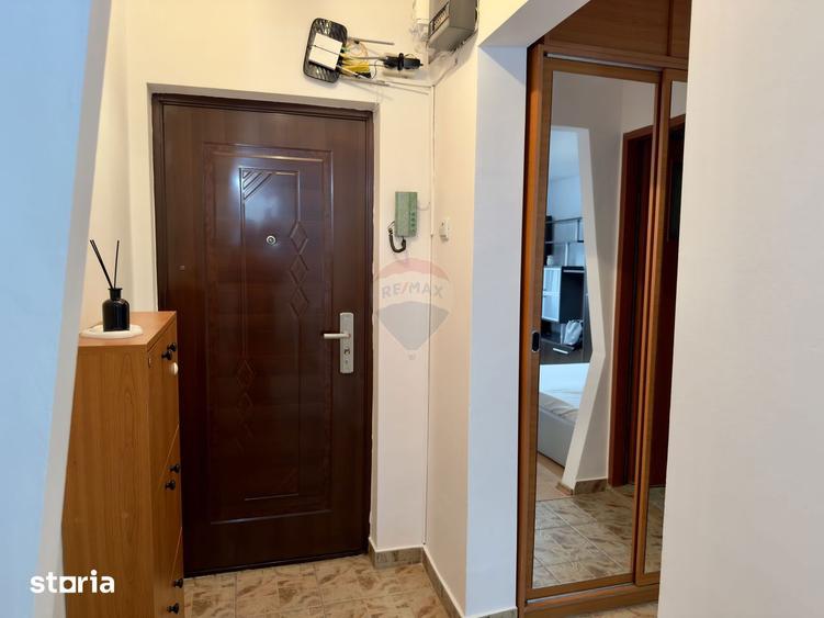 Garsonieră, mobilată în Decebal
