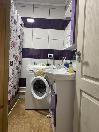 Casă cu 4 camere în Lunca