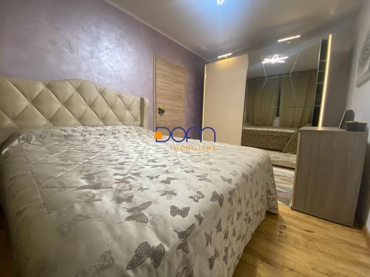 Apartament cu 2 camere semidecomandat, mobilat în Central