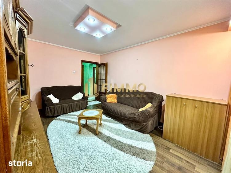 Apartament cu 3 camere decomandat în George Enescu