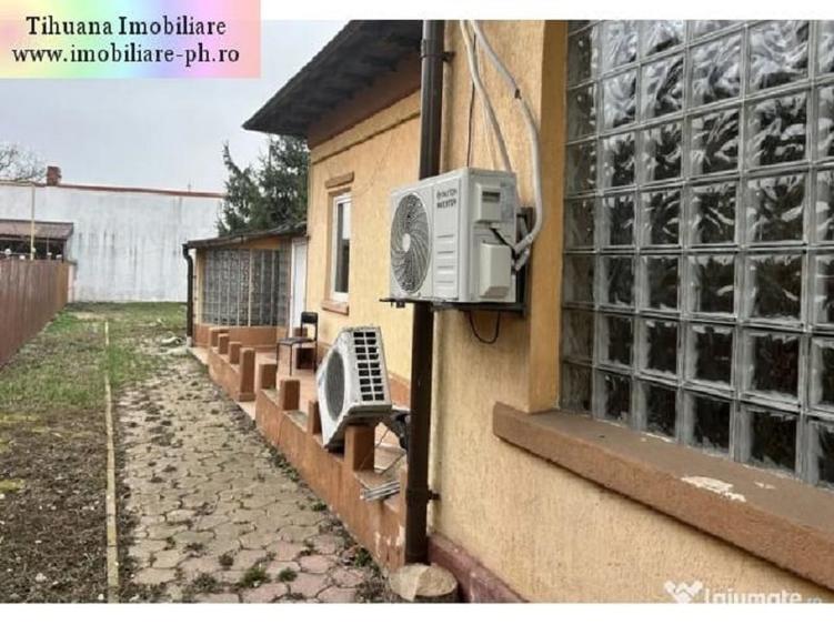 Casă individuală cu 3 camere cu Canalizare în Lupeni