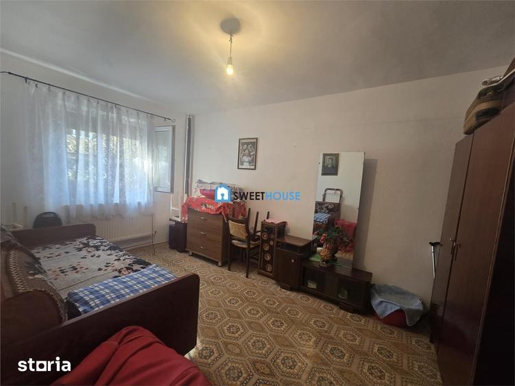 Apartament cu trei camere parter - 8