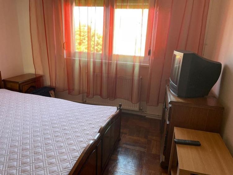 Apartament zona Vlaicu spatios 2 camere decomandate, centra proprie - 10
