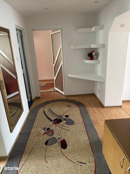 Apartament cu 3 camere, mobilat în Ultracentral