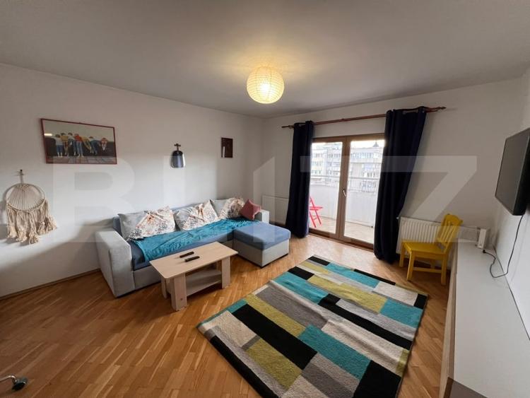 Apartament cu 3 camere semidecomandat, mobilat în Mănăștur