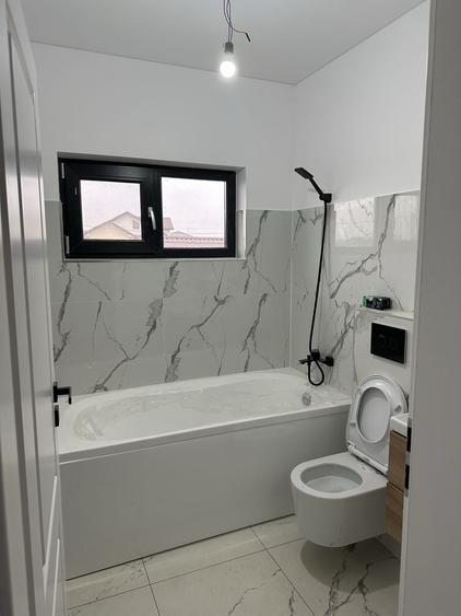 Casă cu 4 camere în Pașcani