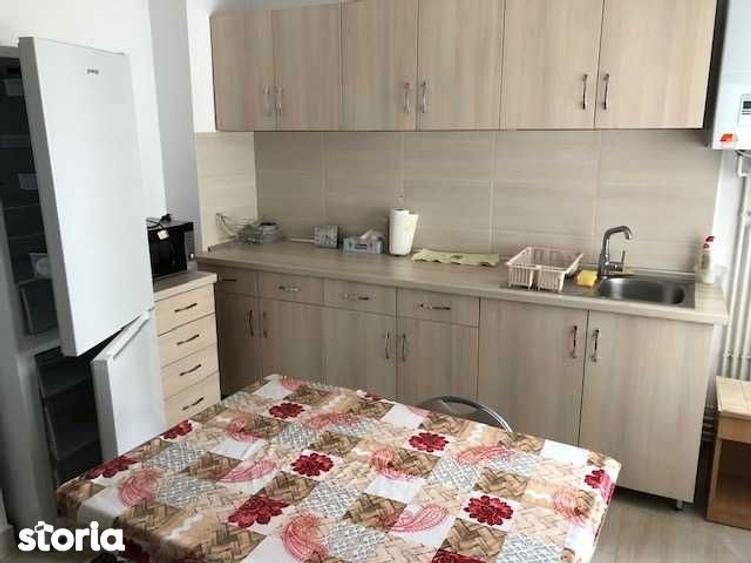 Apartament cu 3 camere în Mărăști