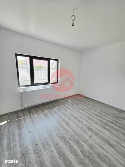 Casă cu 3 camere cu Teren 411 Mp în Central