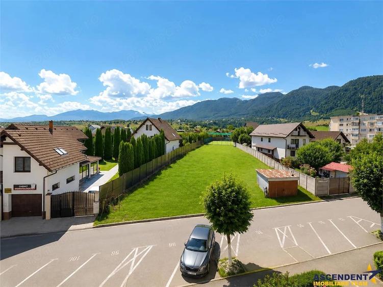 Apartament cu 2 camere decomandat în Est