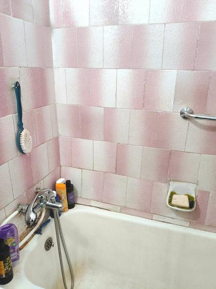 Apartament cu 3 camere semidecomandat în Trivale