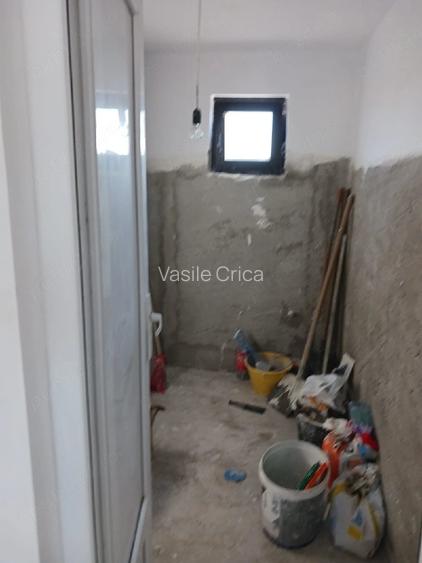 Casa de vanzare pe strada Locotenent Sandulescu