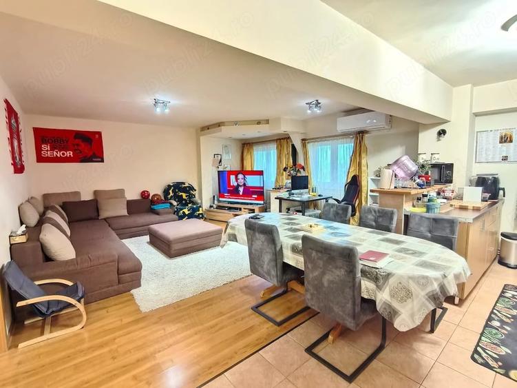 Apartament cu 4 camere decomandat în Simion Bărnuțiu