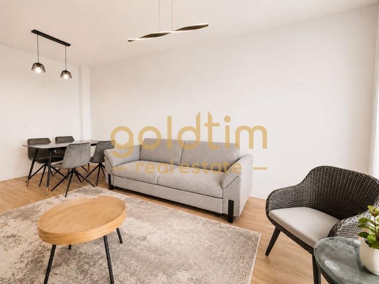Apartament cu 3 camere decomandat, mobilat în P-ta Presei Libere
