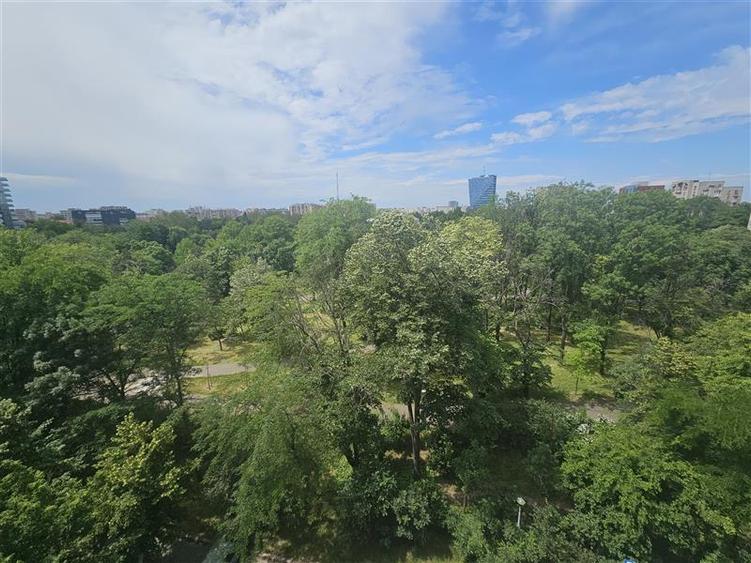 Apartament cu 2 camere semidecomandat în Parcul Circului