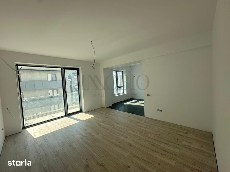 Apartament cu 2 camere semidecomandat în Sisești