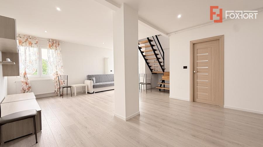 Apartament cu 3 camere semidecomandat, mobilat în Ghiroda