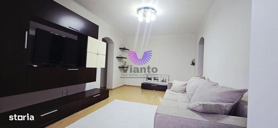 Apartament cu 3 camere în Calea Dumbrăvii