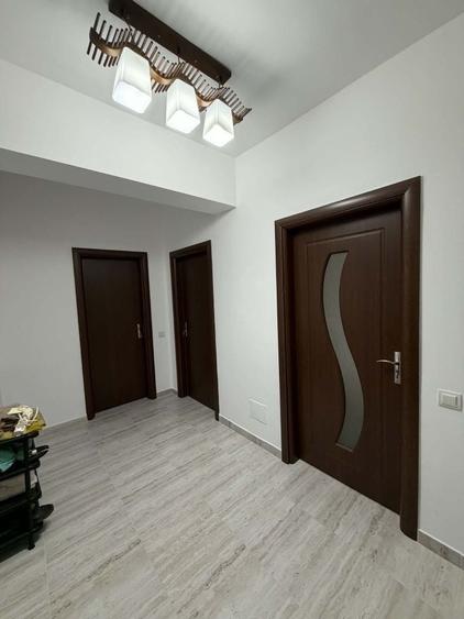 Apartament cu 2 camere decomandat în Cățelu
