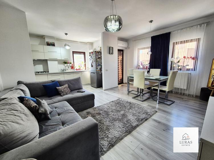 Apartament cu 3 camere decomandat, mobilat în Km 4